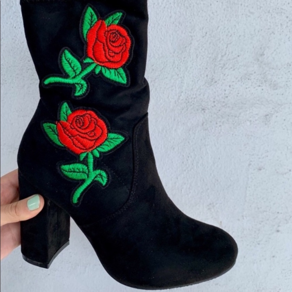 Black booties with Red Roses